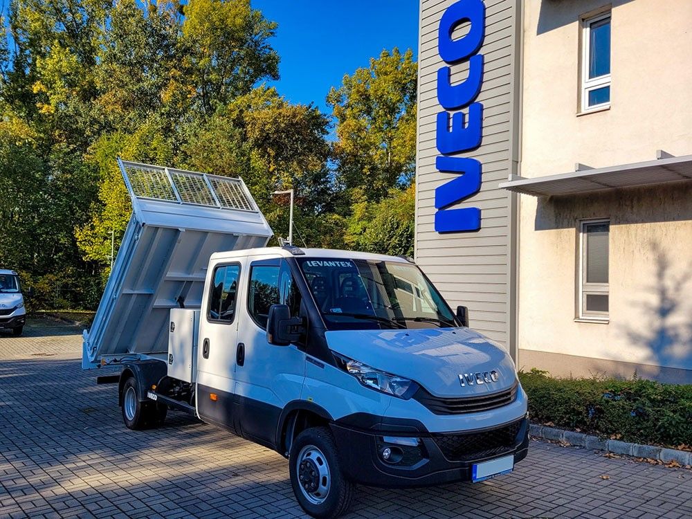 Közúti közlekedési szolgáltatást végző árufuvarozó-vállalkozás szakmai irányítójának továbbképesítés